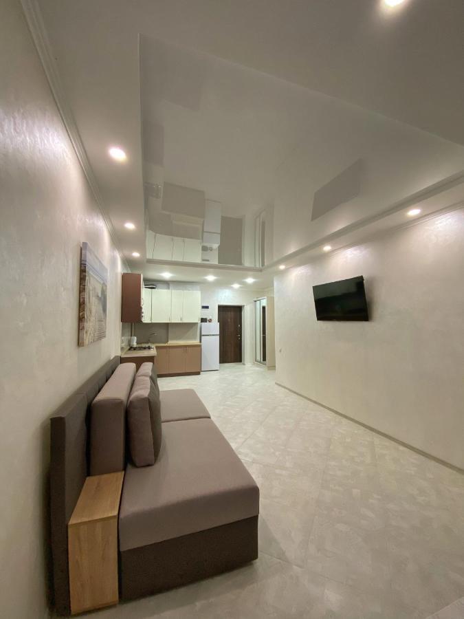 Apartment In Khmelnytsky Street إلفيف المظهر الخارجي الصورة