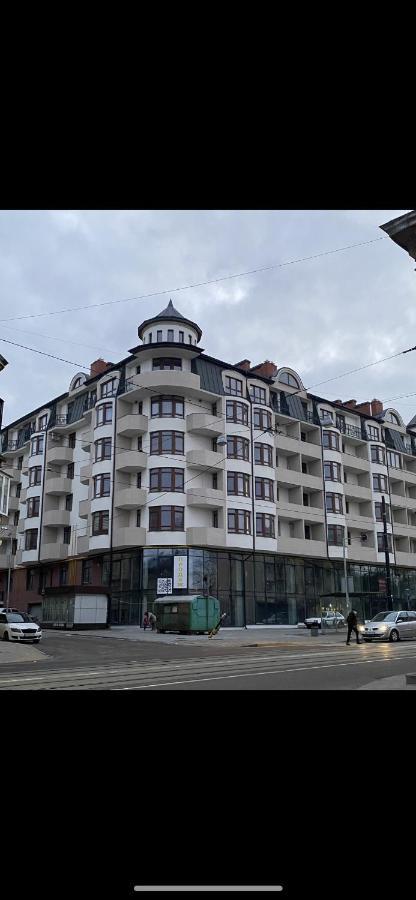 Apartment In Khmelnytsky Street إلفيف المظهر الخارجي الصورة