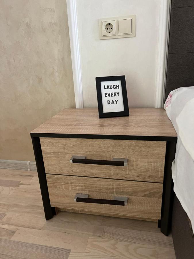 Apartment In Khmelnytsky Street إلفيف المظهر الخارجي الصورة