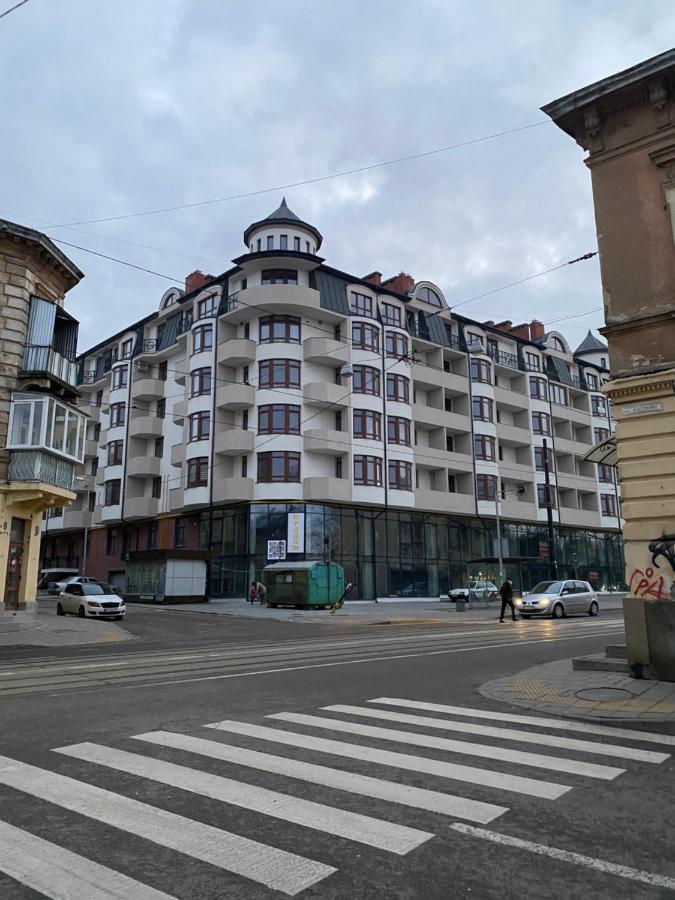 Apartment In Khmelnytsky Street إلفيف المظهر الخارجي الصورة