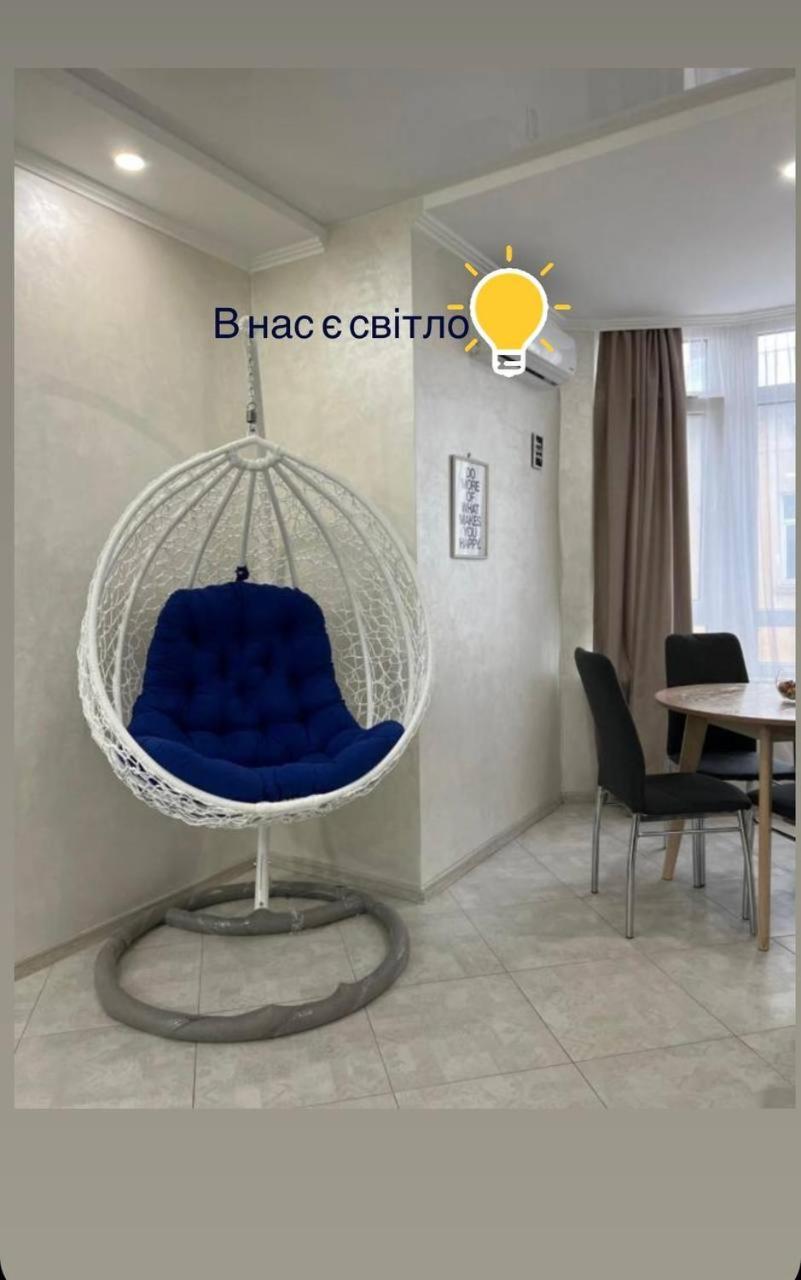 Apartment In Khmelnytsky Street إلفيف المظهر الخارجي الصورة