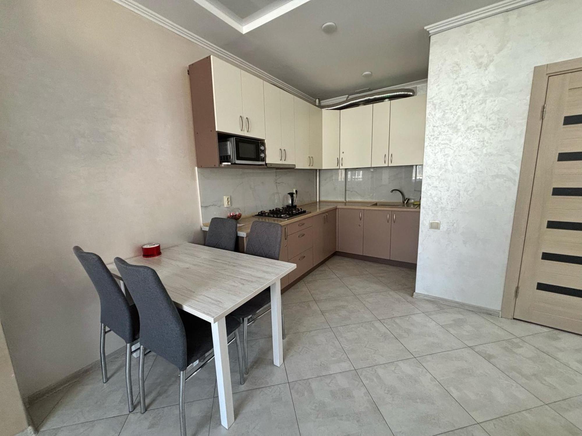 Apartment In Khmelnytsky Street إلفيف المظهر الخارجي الصورة